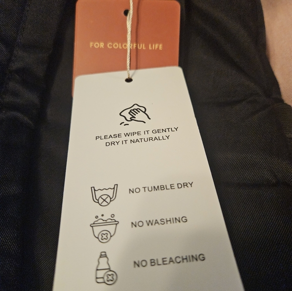 Lovevook Black Mini Backpack - Picture 7 of 9